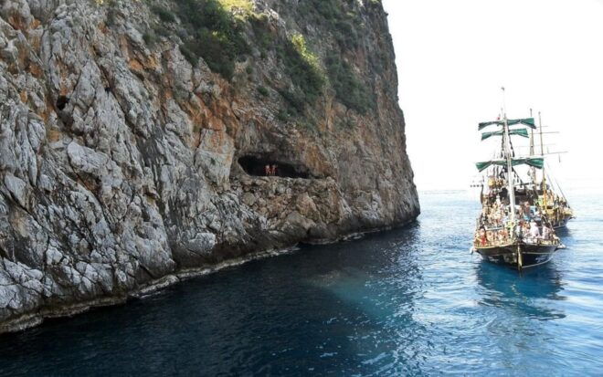 Alanya Relaxing Family Boat Tour Without Foam And Loud Music - Pickup and Meeting Information