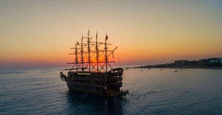 Alanya: Sunset Cruise and Party Boat - Activity Details