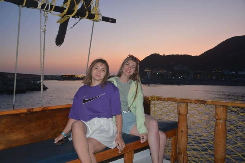 Alanya: Sunset Party Boat, Jeep, Cleopatra Beach & Dinner - FAQ Section