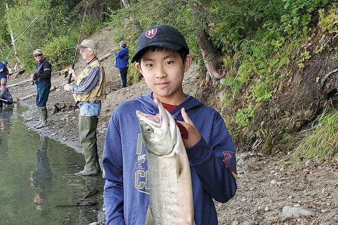 Alaskan Salmon 8-Hour Fishing Experience - The Sum Up