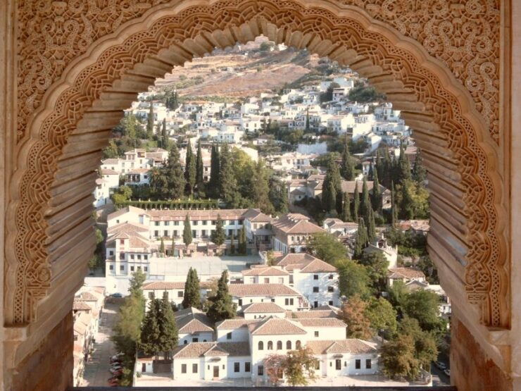 Albaicín & Sacromonte: Tour With Flamenco Show - Tour Duration and Logistics