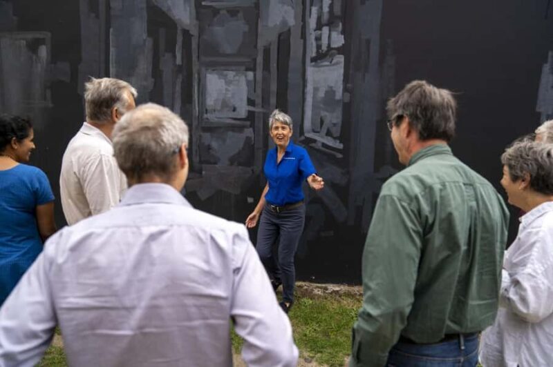 Albany: Guided Walking Tour with Wine Tasting - The Value of the Tour