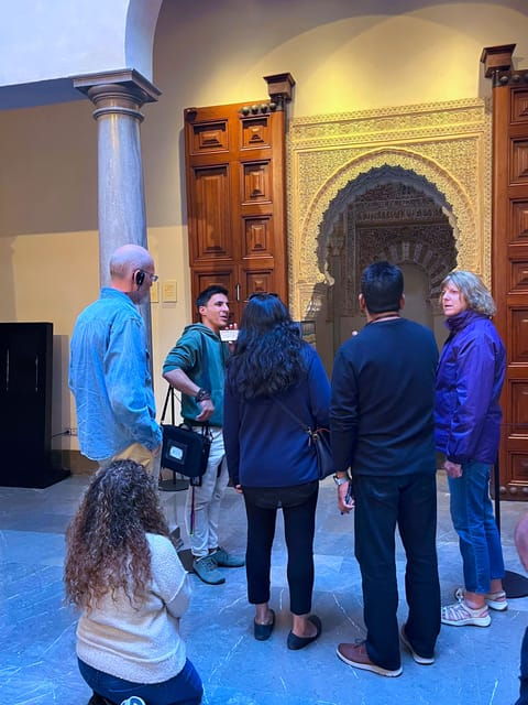 Albayzín: Granada Albayzín Tour With Food Tasting - Booking and Cancellation Policy