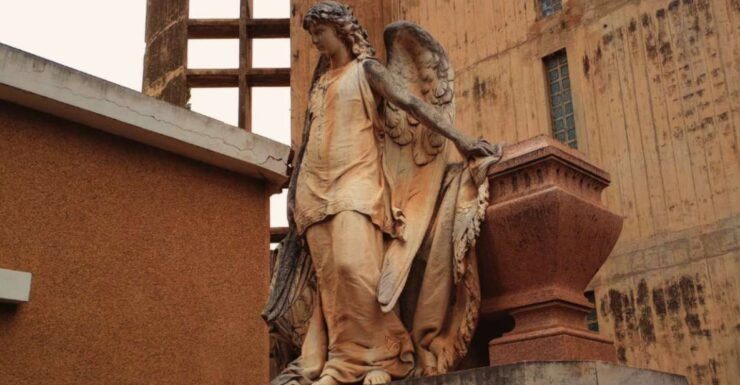 Alberdi Neighborhood: Revolutionary Identities Walking Tour - Activity Details