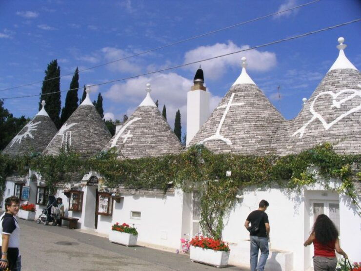 Alberobello: History Walking Tour With Olive Oil Tasting - Tour Details