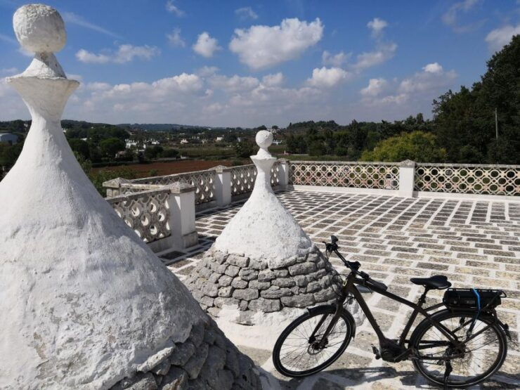 Alberobello Tour With E-Bike and Focaccia Tasting - Tour Details