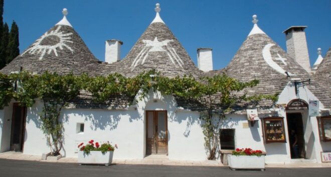 Alberobello's Trulli: 2-Hour Guided Walking Tour - Tour Activities and Sightseeing Highlights