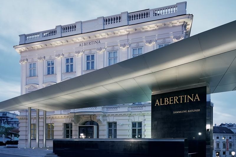 Albertina Museum ticket in Vienna - A palace visit with modern art at its heart