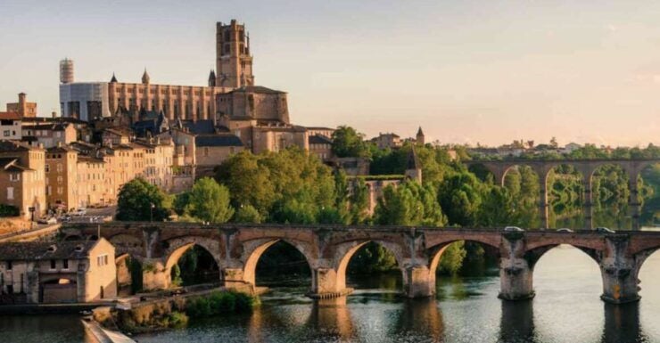 Albi: Private Guided Walking Tour - Experience Highlights