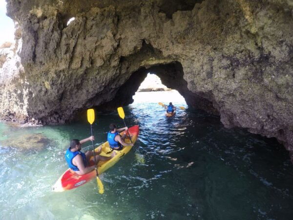 Albufeira: 2-Hour Caves and Cliffs Kayaking Experience - Positive Feedback and Highlights