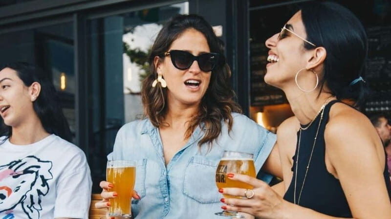 Albufeira: 5 Bars and 1 Nightclub Pub Crawl with Free Shots - Good To Know