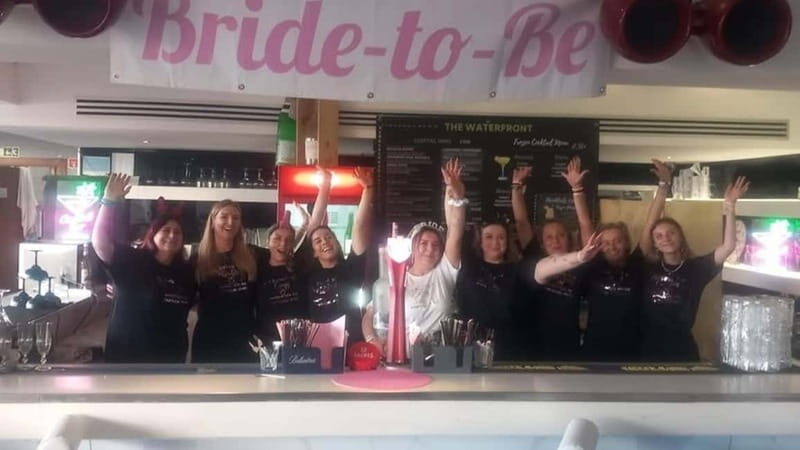 Albufeira: Cocktail Making Class at The Waterfront - An Authentic Beachside Cocktail Experience