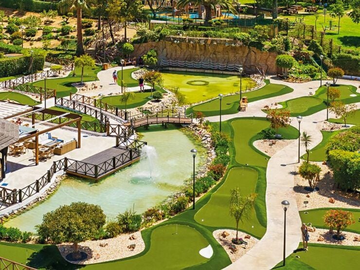 Albufeira: MiniGolf Adventure Park Entry Ticket - Experience Highlights