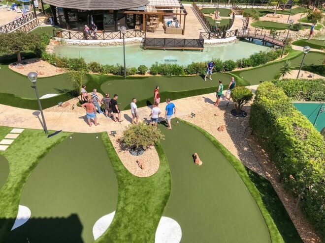 Albufeira: MiniGolf Adventure Park Entry Ticket - Full Description