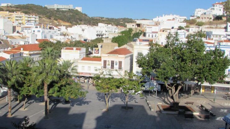 Albufeira Old Town: In-App Adventure Hunt - Experience and Gameplay