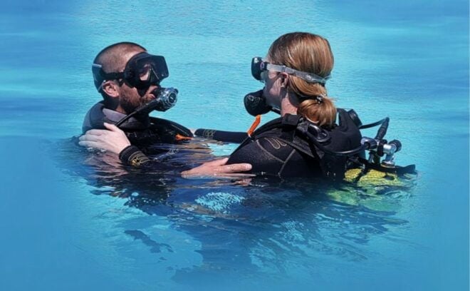 Albufeira: Scuba Diving Experience for Beginners - Full Description