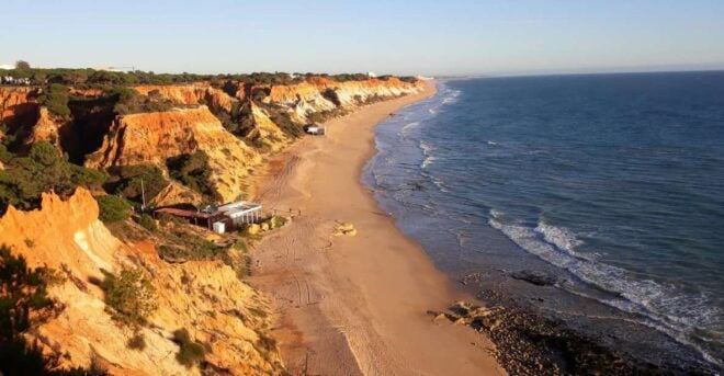Albufeira Sightseeing in a Tuk Tuk - Unique Experience - Full Description