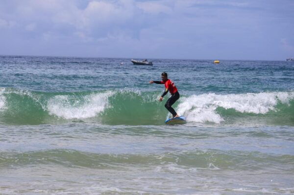 Albufeira: Surf Express - Learn the Basics in 2h Lesson - Important Safety Guidelines