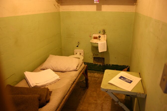 Alcatraz Prison Tour Golden Gate Bridge Bike Rental - Alcatraz Federal Penitentiary Admission