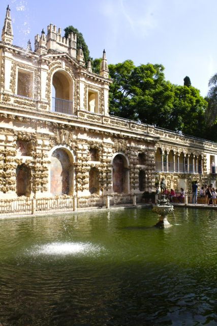 Alcázar Guided Tour & Rooftop Tour - Tour Highlights