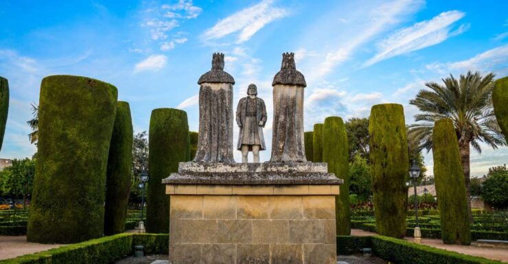 Alcazar of Cordoba Entry Ticket and Guided Tour - Experience Highlights