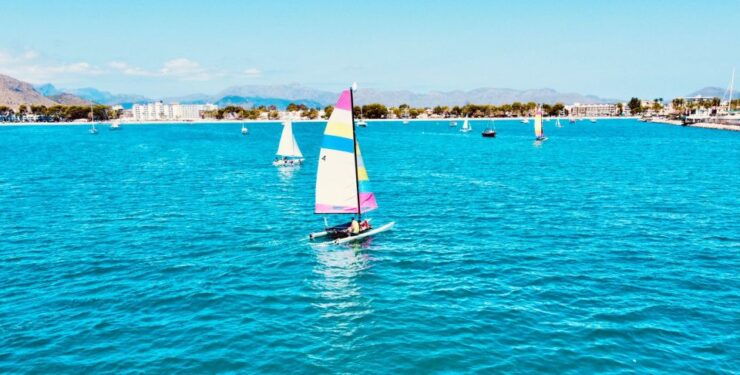 Alcudia: 1-Hour Catamaran Experience With Monitor for 2 - Booking Details for the Catamaran Experience