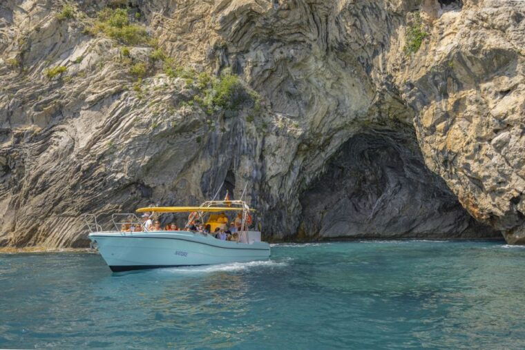 Alcudia: Coll Baix Beach & Sea Caves Cruise With Snorkeling - Included Amenities