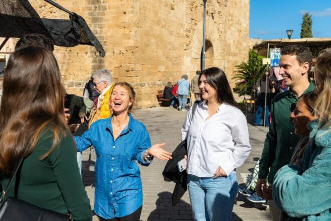 Alcudia Old Town: Market Tour and Tapas Workshop With Wine - Directions