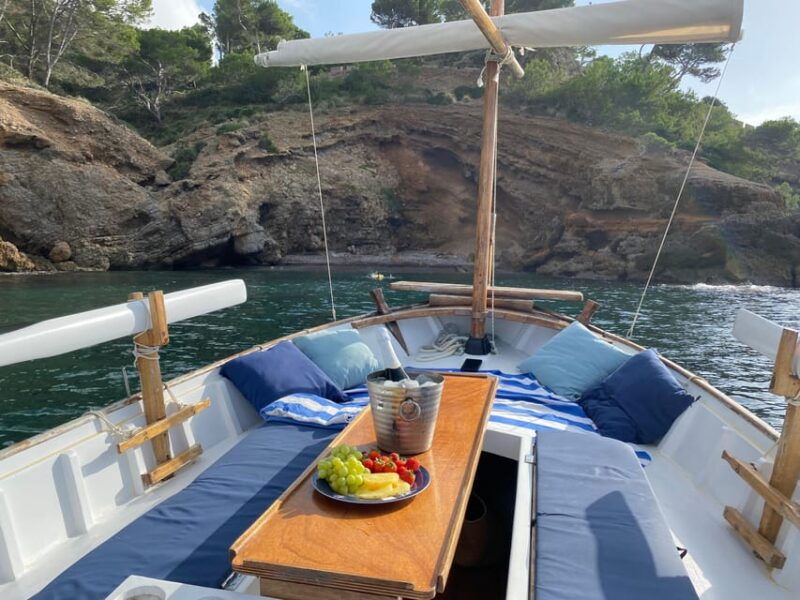 Alcudia, Private Tour: Scenic 2.5-Hour Boat Tour - Good To Know