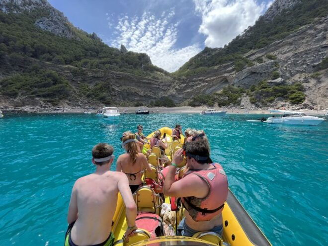 Alcudia: Speedboat Tour of Northern Mallorca & Hotel Pickup - Background