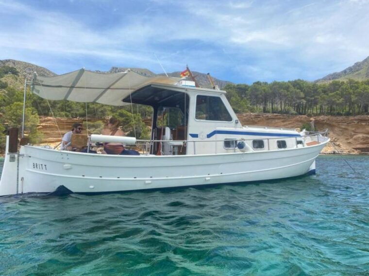 Alcudia: Traditional Wooden Boat Trip With Snorkeling - Customer Reviews and Ratings