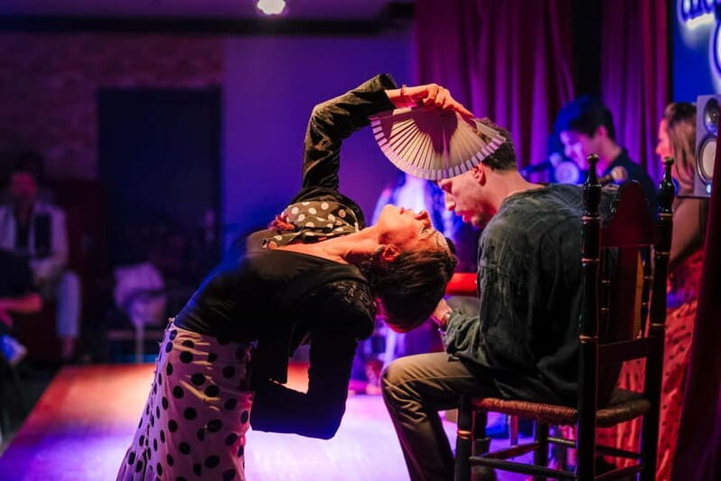 Alegria Flamenco in Malaga, with Transfer, Cocktail and Premium Location - What to Expect in Terms of Quality and Atmosphere