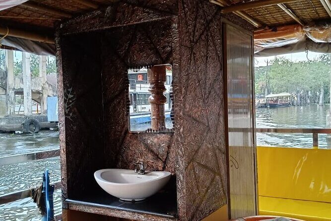 Aleppey Backwater Tour with Kerala Traditional Lunch - Frequently Asked Questions (FAQs)