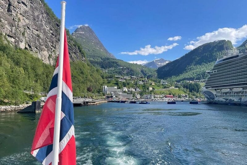 Ålesund-Geiranger Sightseeing Tour (one way) - The Full Experience: What to Expect on the Ålesund-Geiranger Tour