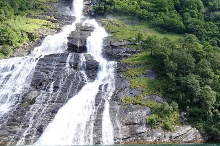 Ålesund-Geiranger Sightseeing Tour (one way) - The Overall Value: Is It Worth It?
