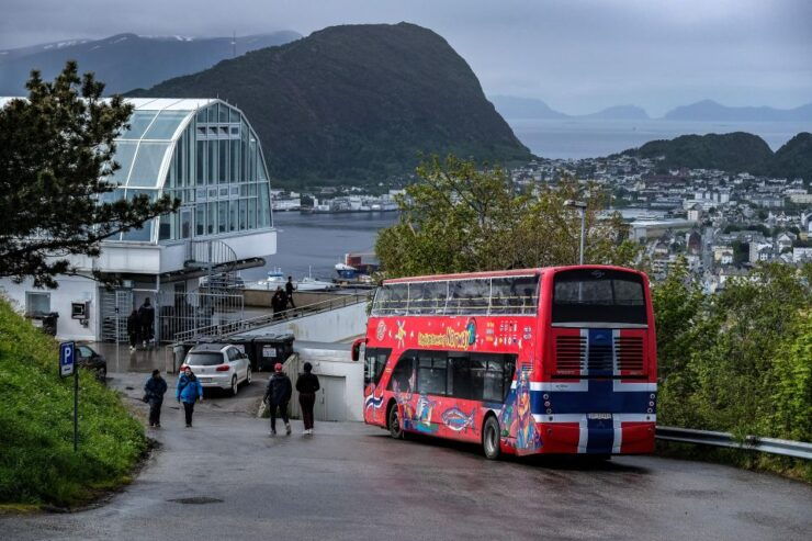 Alesund: Hop-On Hop-Off Bus Tour - Ratings and Reviews