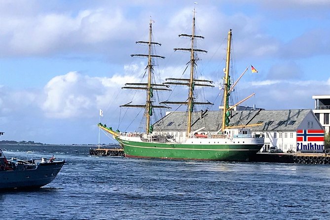 Alesund Sightseeing Tour Vikings Islands by Minibus, 4 Hours. Private Tour - Tour Highlights