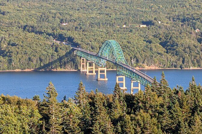 Alexandra Graham Bell Tour of Baddeck - Discovering the Charm of Baddeck and Beyond  