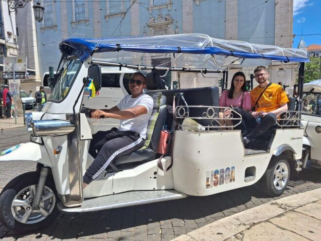 ALFAMA CITY 2 Hours Sightseeing - Experience Details