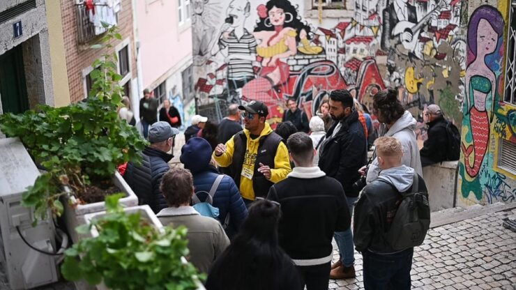 Alfama District Walking Tour With Beautiful City Top View - Itinerary Highlights