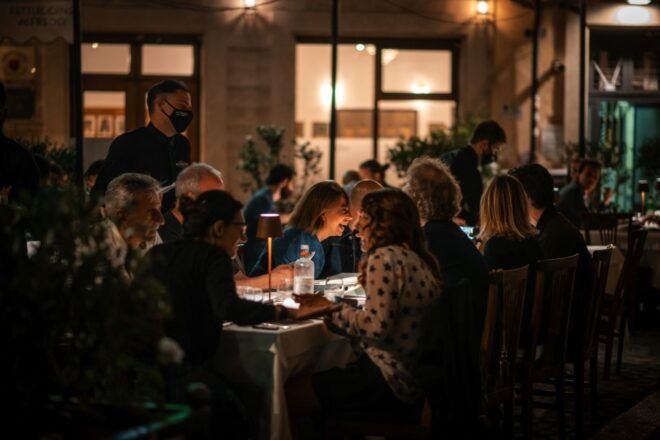 Alfredo Alla Scrofa Restaurant in Rome: Eat Like a Star - Reservation and Payment Options