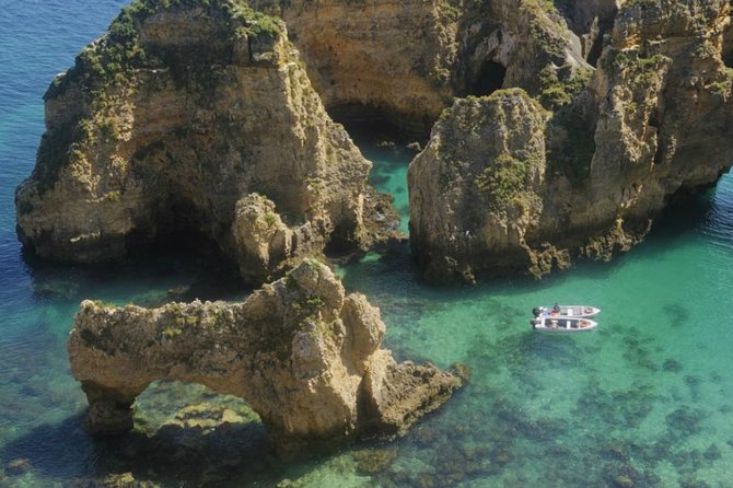 ALGARVE From Lisbon PRIVATE Tour - Lagos, Carvoeiro, Benagil and Marinha Beach - All-Inclusive Transport for a Hassle-Free Journey