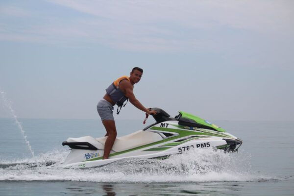 Algarve: Jet Ski Rental in Armação De Pêra - The Sum Up