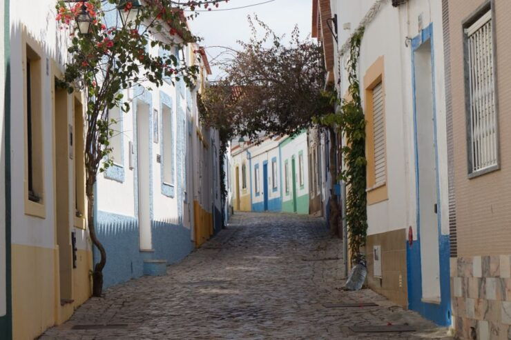 Algarve: Landscapes, Pottery, and Winery Tour - Pottery Workshop Experience