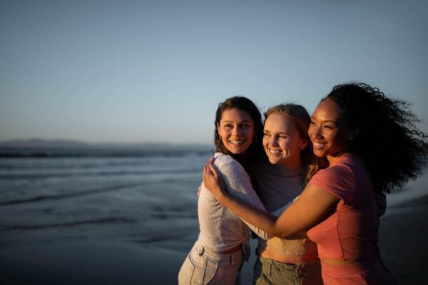 Algarve: Professional Photo Shoot for FRIENDS - Pickup and Location