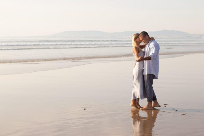 Algarve: Professional Sunset Photo Shoot for COUPLES - Location and Pickup Information