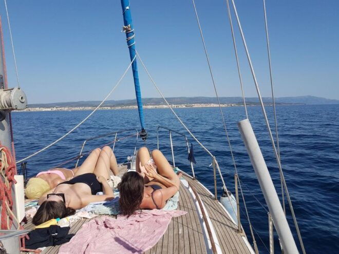 Alghero: Afternoon Half Day Sailing Experience With Aperitif - Inclusions and Amenities Provided