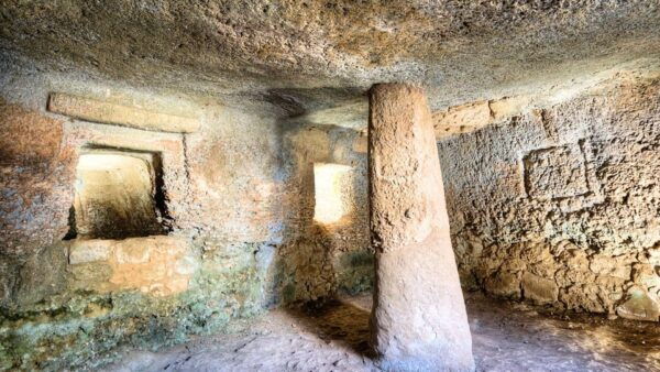 Alghero: Anghelu Ruju Necropolis With Audio Guides - The Sum Up