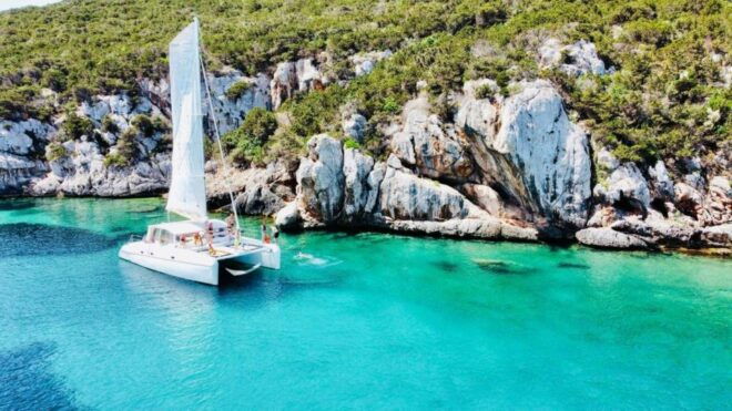 Alghero: Full Day on a Catamaran in Porto Conte Natural Park - Tour Itinerary