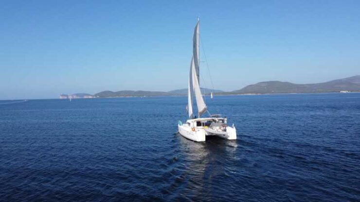 Alghero: Sailing Catamaran Day Trip - Detailed Itinerary